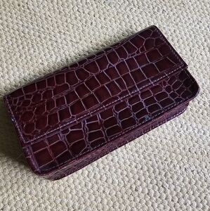 NWOT BURGUNDY FAUX CROCODILE EMBOSSED MAKE UP BAG